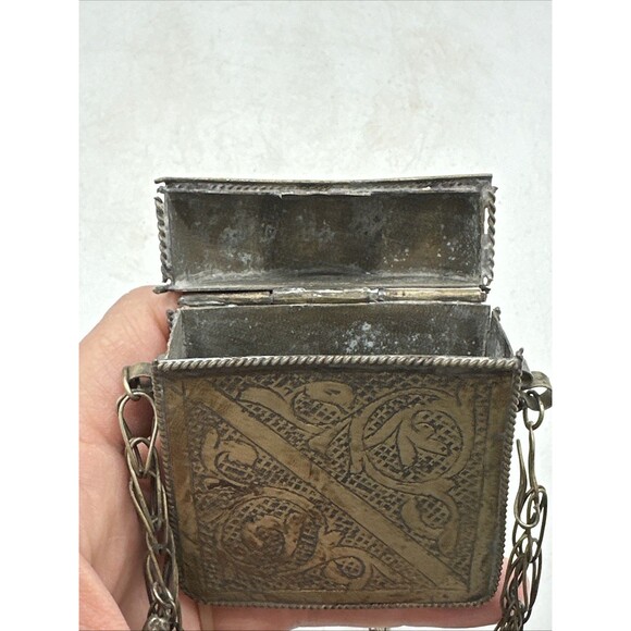 Vintage Prayer Box Holder Necklace Tibetan Beaded Chain Handmade - Picture 15 of 16